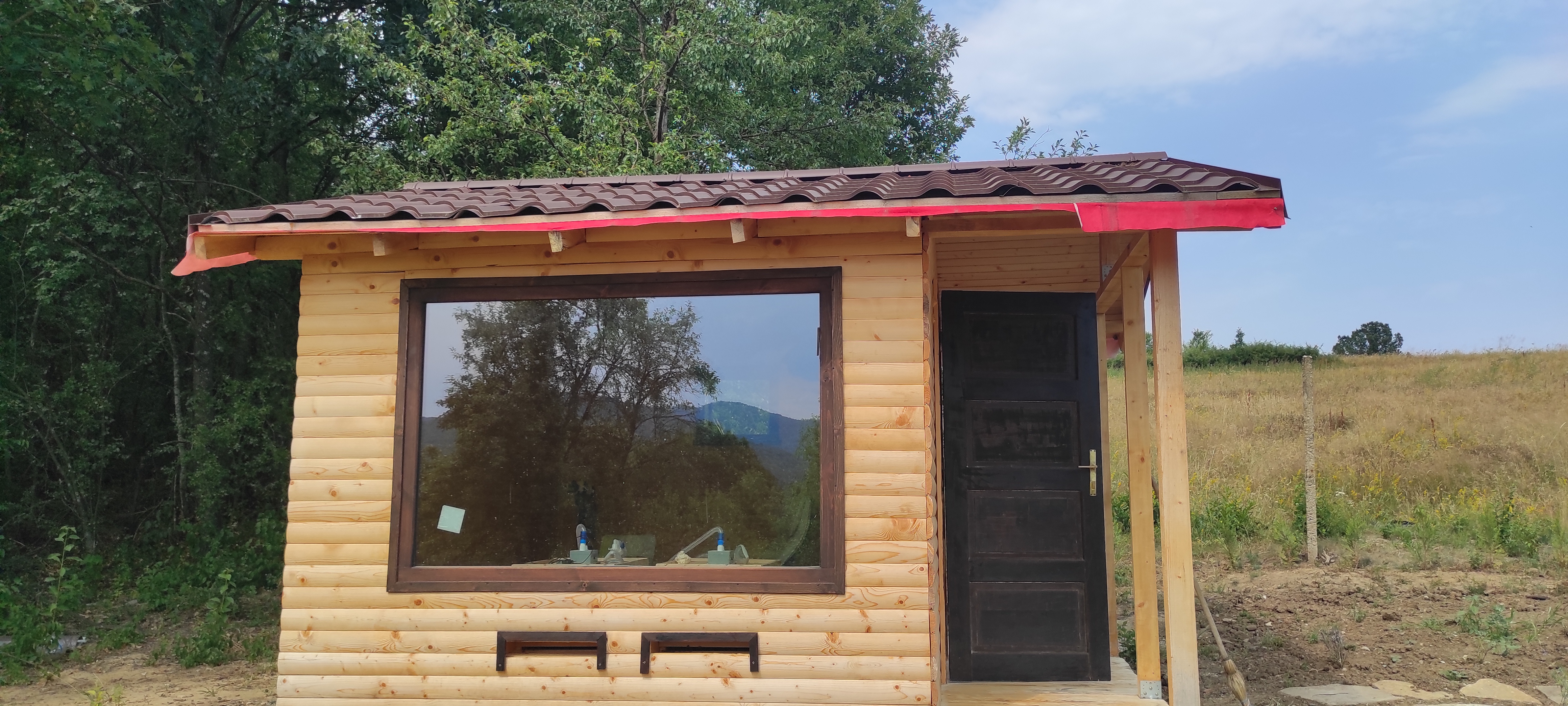 АПИ-ДЪХ: Къща за Здраве с Кошерен Въздух